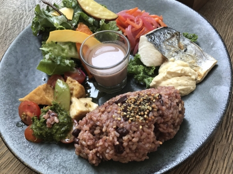 8bb7dd05b9d9d075aa3296aab05b31f7_t